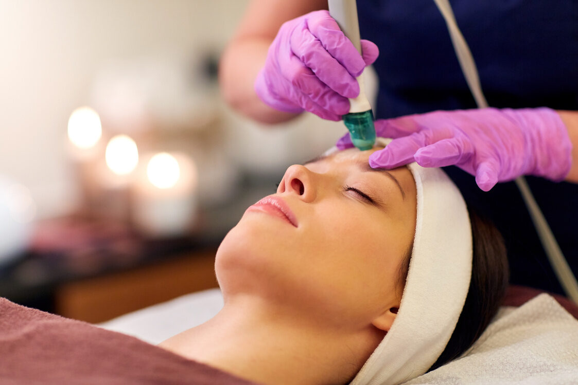 HydraFacial-Behandlung im Studio